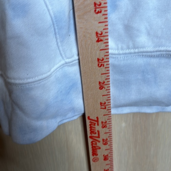 Reformation hoodie. Size XL - Picture 4 of 7